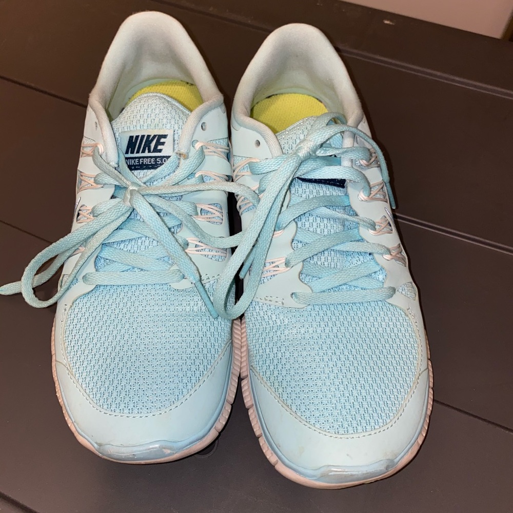 Baby blue Nike Free Run 5.0🦋